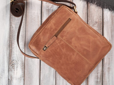 Skórzana listonoszka męska z paskiem na ramię w kolorze brązowym Paolo Peruzzi - obrazek 3