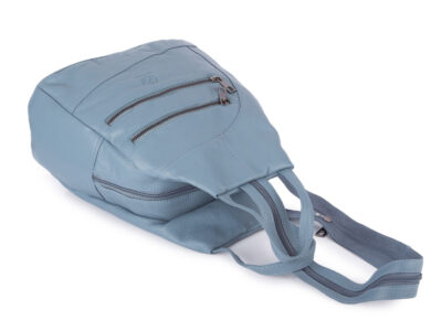 Miejski plecak damski z miękkiej skóry naturalnej na jedno lub dwa ramiona niebieski - obrazek 7