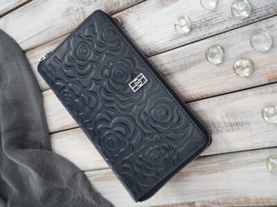 Duży, ciemnoniebieski, portfel damski zapinany dookoła na zamek błyskawiczny - obrazek 8