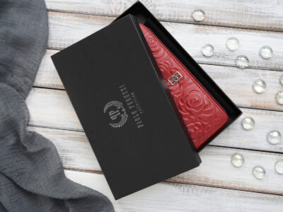 Duży, czerwony portfel damski zapinany dookoła na zamek błyskawiczny Paolo Peruzzi - obrazek 9