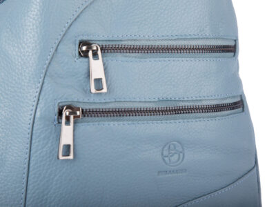 Miejski plecak damski z miękkiej skóry naturalnej na jedno lub dwa ramiona niebieski - obrazek 4
