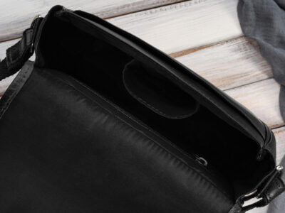 Czarna torebka damska skórzana, elegancka, półokrągła Paolo Peruzzi - obrazek 8