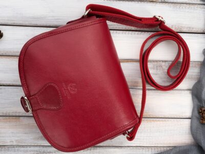 Czerwona torebka damska skórzana, elegancka, półokrągła Paolo Peruzzi - obrazek 3