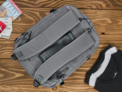 Szary plecak podróżny do samolotu 40x30x20 cm poszerzany Paolo Peruzzi - obrazek 14