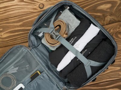 Szary plecak podróżny do samolotu 40x30x20 cm poszerzany Paolo Peruzzi - obrazek 5