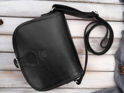 Czarna torebka damska skórzana, elegancka, półokrągła Paolo Peruzzi - obrazek 3