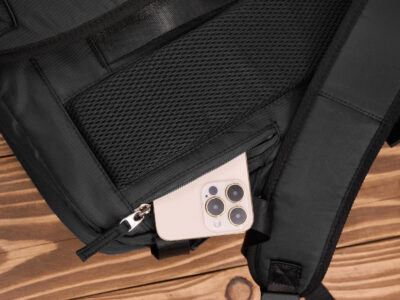 Czarny plecak podróżny do samolotu 40x30x20 cm Paolo Peruzzi - obrazek 11