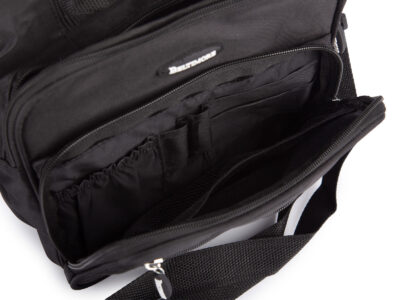 Czarna, materiałowa torba męska na ramię, pionowa, średnia - obrazek 5