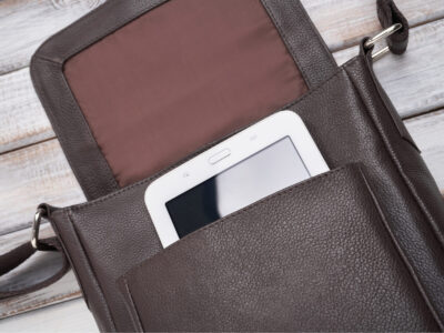 Ciemnobrązowa, listonoszka męska na ramię uszyta ze skóry naturalnej Paolo Peruzzi - obrazek 7