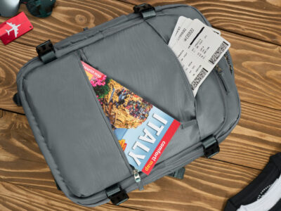 Szary plecak podróżny do samolotu 40x30x20 cm poszerzany Paolo Peruzzi - obrazek 11