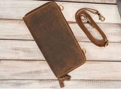 Brązowa skórzana mini torebka damska portfel na pieniądze i telefon Paolo Peruzzi - obrazek 3