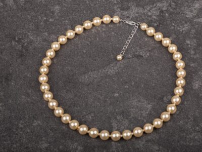 Naszyjnik damski z dużych okrągłych pereł 10 mm w kolorze ecru Beige Symphony - obrazek 3