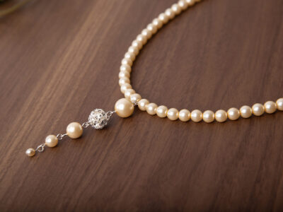 Naszyjnik damski z perłami w kolorze ecru i cyrkoniami Cyria Pearl Ecru - obrazek 8