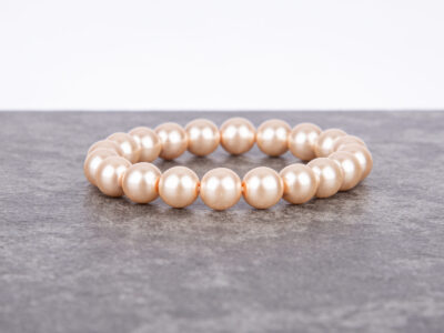 Bransoletka damska z dużych pereł Preciosa w kolorze pudrowego różu na gumce - obrazek 3