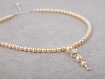 Naszyjnik damski z perłami w kolorze ecru i cyrkoniami Cyria Pearl Ecru - obrazek 6