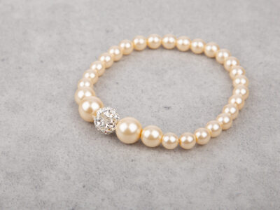 Bransoletka damska z perłami w kolorze ecru i cyrkoniami Cyria Pearl Ecru - obrazek 2