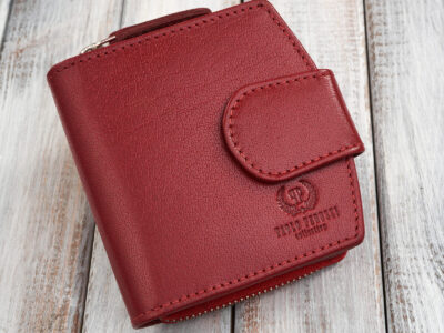 Czerwony portfel damski skórzany średni zapinany na zatrzask i zamek błyskawiczny RFID - obrazek 2