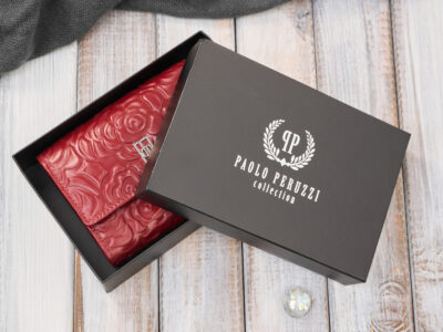 Czerwony, średni portfel damski skórzany z wzorem w tłoczone kwiaty RFID - obrazek 9