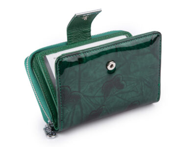 Średni portfel damski Jennifer Jones w kolorze zielonym z motylkami RFID - obrazek 3