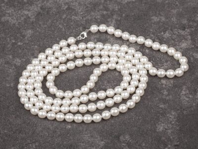 Bardzo długi naszyjnik damski z białych pereł Preciosa 120 cm Classic White - obrazek 2