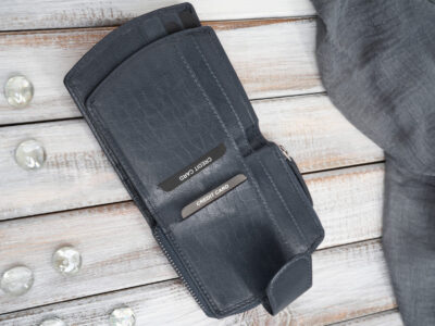 Granatowy portfel damski skórzany średni zapinany na zatrzask i zamek błyskawiczny RFID - obrazek 5