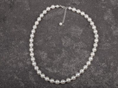 Klasyczny naszyjnik damski z białych pereł Preciosa Elegance White - obrazek 4