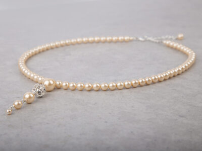 Naszyjnik damski z perłami w kolorze ecru i cyrkoniami Cyria Pearl Ecru - obrazek 4