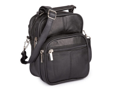 Mała, skórzana torebka męska z paskiem na ramię i rączką w kolorze czarnym - obrazek 1