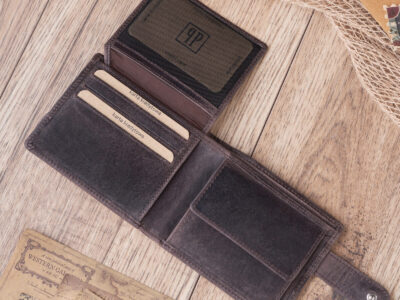 Poręczny, ciemnobrązowy portfel męski ze skóry naturalnej i mocnego canvasu Paolo Peruzzi - obrazek 6