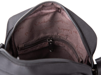 Czarna torba męska na ramię Pierre Cardin listonoszka miejska - obrazek 6