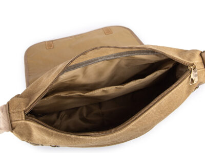 Duża beżowa torba męska na ramię A4 w stylu vintage z kieszenią na laptopa 16" - obrazek 8