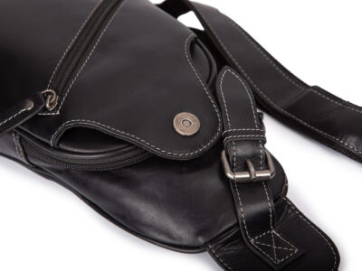 Elegancki skórzany plecak damski na jedno ramię w kolorze czarnym - obrazek 7