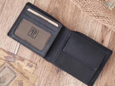 Wygodny, czarny portfel męski Paolo Peruzzi z mocnego materiału i skóry naturalnej - obrazek 5