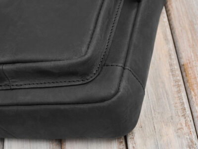 Czarna listonoszka męska na ramię ze skóry naturalnej Paolo Peruzzi - obrazek 9