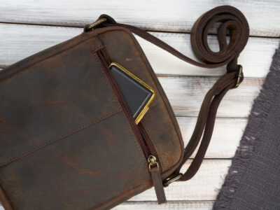 Ciemnobrązowa listonoszka męska na ramię ze skóry naturalnej Paolo Peruzzi - obrazek 8
