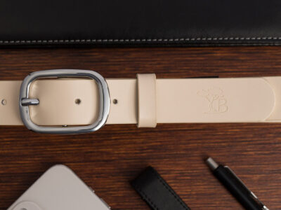 Elegancki, jasnobeżowy (ecru) pasek damski skórzany do spodni polskiej marki Beltimore 120 cm - obrazek 6