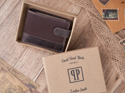 Poręczny, ciemnobrązowy portfel męski ze skóry naturalnej i mocnego canvasu Paolo Peruzzi - obrazek 8