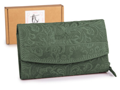 Poziomy portfel damski zielony z zamszowej skóry naturalnej z tłoczeniem w kwiaty