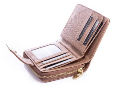 Zestaw prezentowy Etui na klucze beż listki + Portfel damski beż listki - obrazek 6