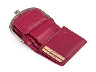 Bordowa, skórzana, portmonetka damska zapinana na klasyczny metalowy bigiel RFID - obrazek 4