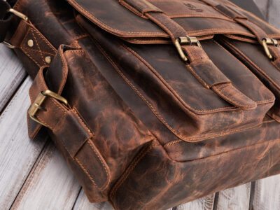 Duża brązowa torba męska na ramię ze skóry naturalnej w stylu vintage A4 z kieszenią na laptopa - obrazek 5
