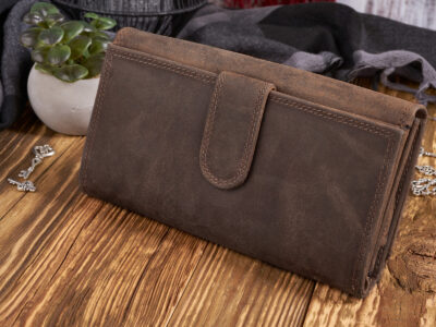 Portfel damski skórzany w stylu vintage pojemny ciemnobrązowy RFID Paolo Peruzzi - obrazek 3