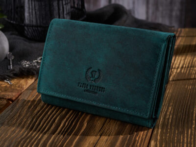 Zielony średniej wielkości skórzany portfel damski w stylu vintage Paolo Peruzzi - obrazek 2