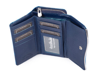 Duży niebieski portfel damski w motylki z metalową "falą" z przodu RFID na zamek - obrazek 4