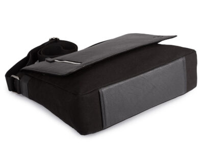 Duża czarna torba męska na ramię z canvasu i skóry naturalnej z klapą Sergej - obrazek 4