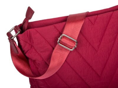 b915b36a70e8b4c7e859cba8fa9a4359