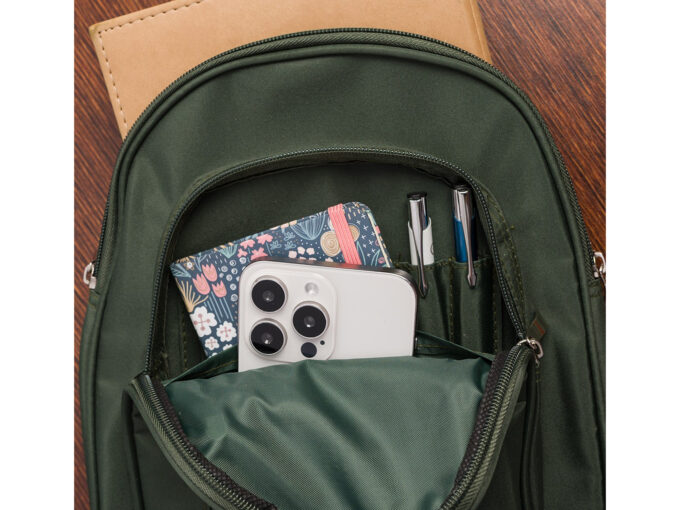 ff64b48e2e164728fccab5bd94a1e6f1