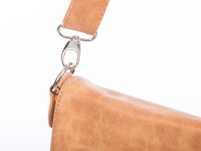 f45d1c3a712d8333e8d65b2651e0cb08