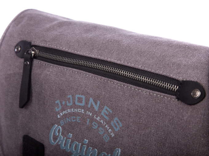 c225e3c076f55dce96747e11f5aab054