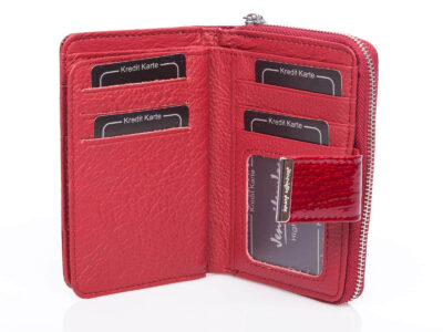 7555831e78efadd06de1ed1bc773a13f